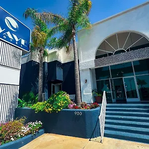 https://wave-hotel.topanaheimhotels.com