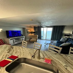 Apartment Vacation In Comfort And Luxury - 1 Bedroom Direct Oceanfront - Wyndham Ocean Walk 1607
